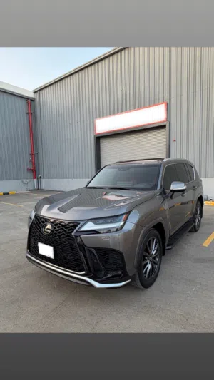 Used Lexus LX in Al Riyadh