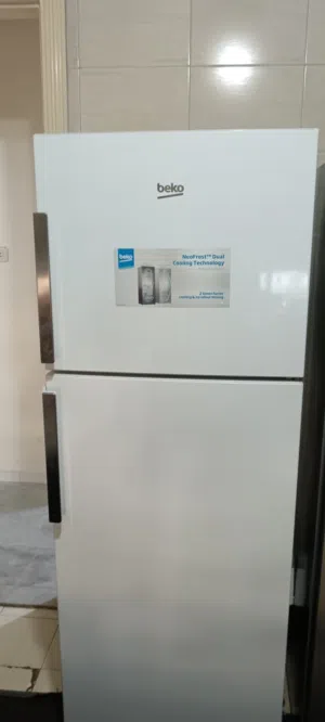 اثاث منزلي كامل مستعمل بشكل بسيط