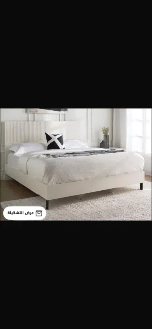 سرير للبيع