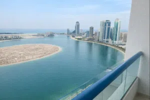 لعشاق الفخامة والرقى شقة للايجار بالخان غرفتين وصالة ومجلس 4 حمام مع غرفة خادمة واستور مع اطلالة