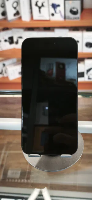 iphone 15 plus تخزين 256g لون اسود بطارية 91% لا يوجد خدوش بحالة الوكالة