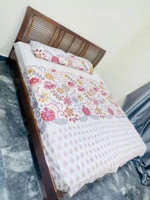 Urgent sale leaving country