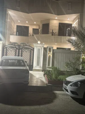للبيع دار سكن في حي البنوك موقع مميز 270 م