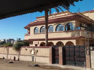 مبنى تجاري او سكني للبيع بالقرب من جهاد مول ومستشفى الخضراء