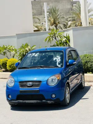 كيا مورنق 2009