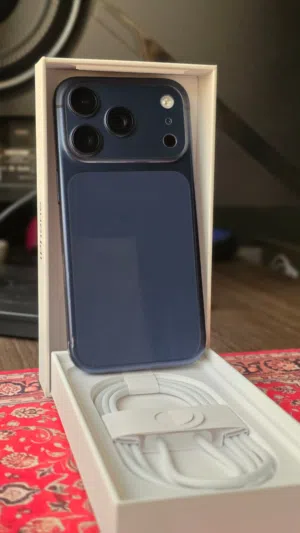 iPhone17pro 256 نسخة العربية شرق اوسط