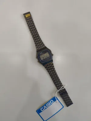 ساعة كاسيو كلاسيك للبيع