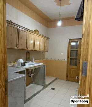 100 m2 2 Bedrooms Apartments for Rent in Tripoli Souq Al-Juma'a