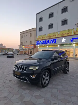 جراند شيروكي لمتد فل اوبشن