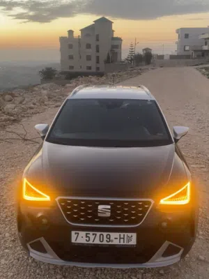 سيت ارونا البوز الجديد واللون المميز جدا سياره شبابيه عائليه سبورت مميزه عداد اصلي 49