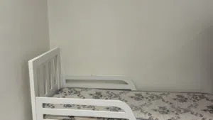 أسرة أطفال للبيع