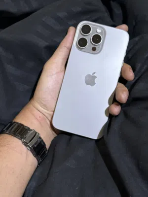 iPhone 16 pro max 256 99% اقرأ الوصف