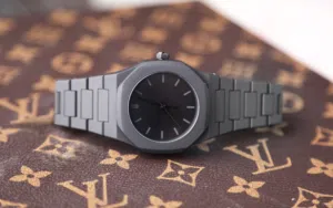 ساعة D1 ميلانو