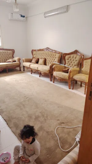 كنب استعمال خفيف  للبيع  مكاني ابها