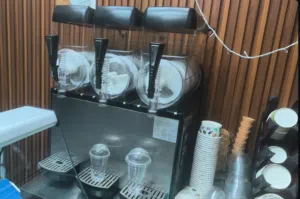 سلاش ماكينه مستخدم شهرين البيع بسبب السفر