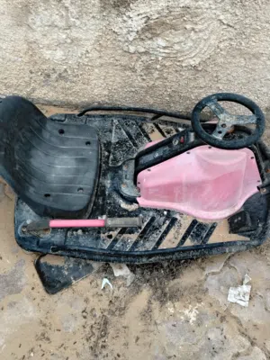 razor crazy cart واقفه من سنتين