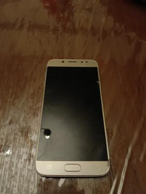 مستعمل  Samsung Galaxy j7 pro