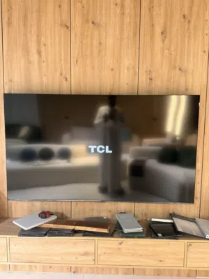 شاشه TCL موديل 2025