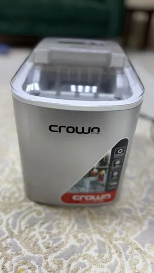 ICE MAKER CROWN IM-162 IN BRANDNEW CONDITION FORSALE
