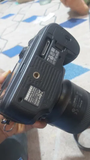 كامره نيكون 810 فول فريم