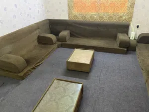 جلسة مجلس نظيفة للبيع