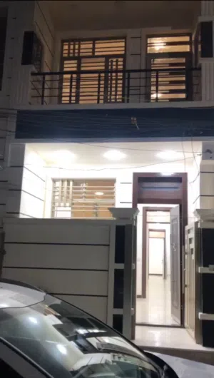 فرصه استثماريه 72 متر للبيع في شارع فلسطين 3 طوابق بناء حديث مودرن وبسعر ممتاز