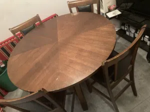 Perfect condition dining table