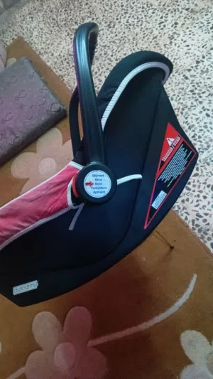 كرسي هزاز ومقعد گوت