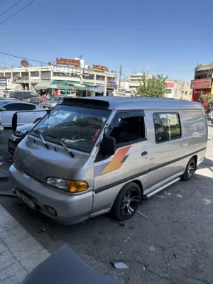 Used Hyundai H 100 in Amman