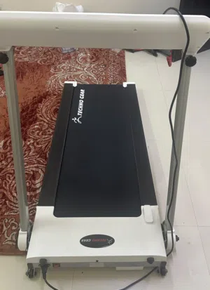 جهاز جديد غير مستخدم وعليه ضمان قيمته 120 ريال