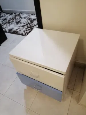 Drawer table كبت غرفه نوم صغير