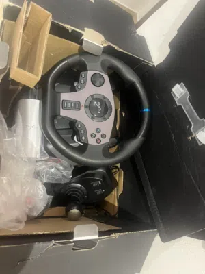 wheel & pedals