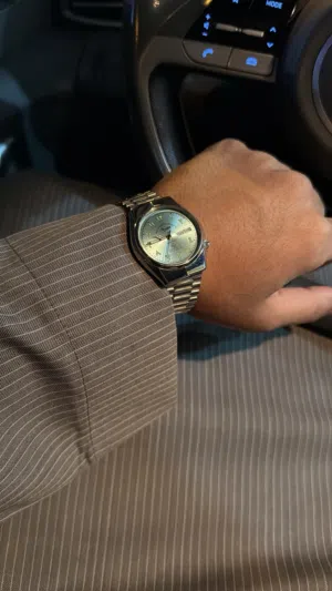 ساعة سويسرية أصلية Vintage نادرة West End Sowar Prima لون تيفاني