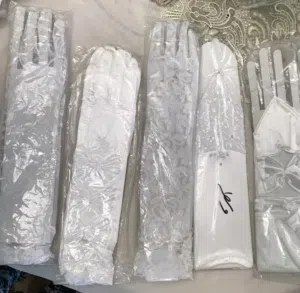 كفوف عرايس ستان لون ابيض ولون سكري و دانتيل متوفر طويل ووسط وقصير