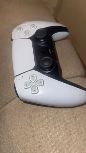 اصليه يد ps5