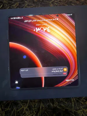 هونور magic v2