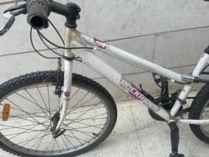 Bycical rock rider size large for sale need change tyre