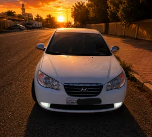Used Hyundai Elantra in Mubarak Al-Kabeer