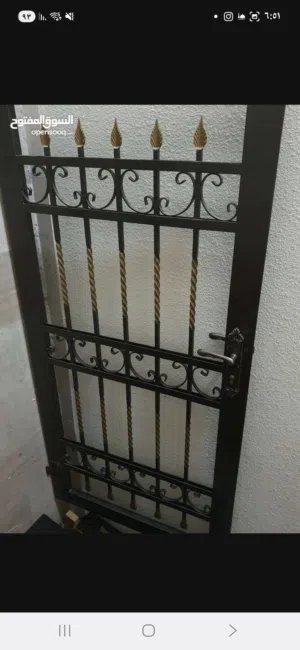 باب حماية حديد شقة