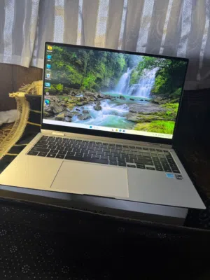 samsung Galaxy Book2 Pro 360 - 15,6 i7