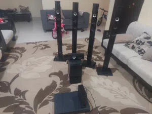 سماعات كبيرة عالية الصوت جدا جديدة بسعر مذهل