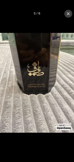 دهن عود فاخر من طيف الإمارات