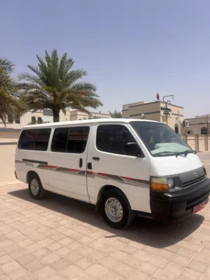 للبيع باص طراز 1996