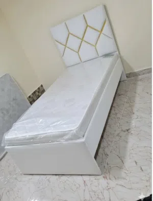 single regular standard size 90x190 brand new available for sale