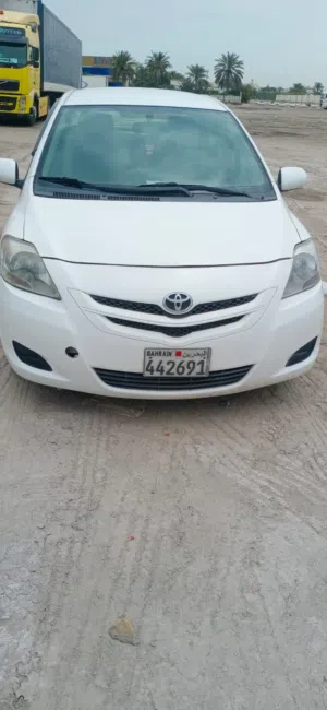 Toyota Yaris 2013 model