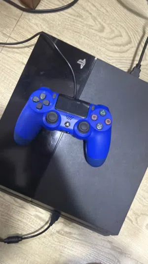 ps4 1tb with 4controller and game