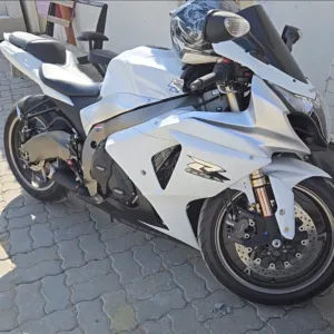 Suzuki GSX-R1000 2011 1000 cc