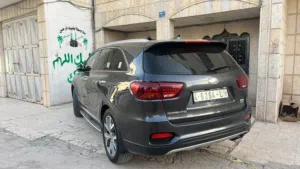 Used Kia Sorento in Hebron