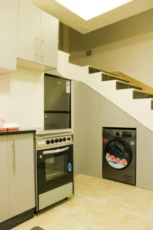 4 Bedrooms . 4 Bathrooms . 180 m24