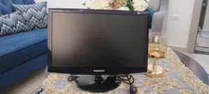 شاشة سامسونج 21